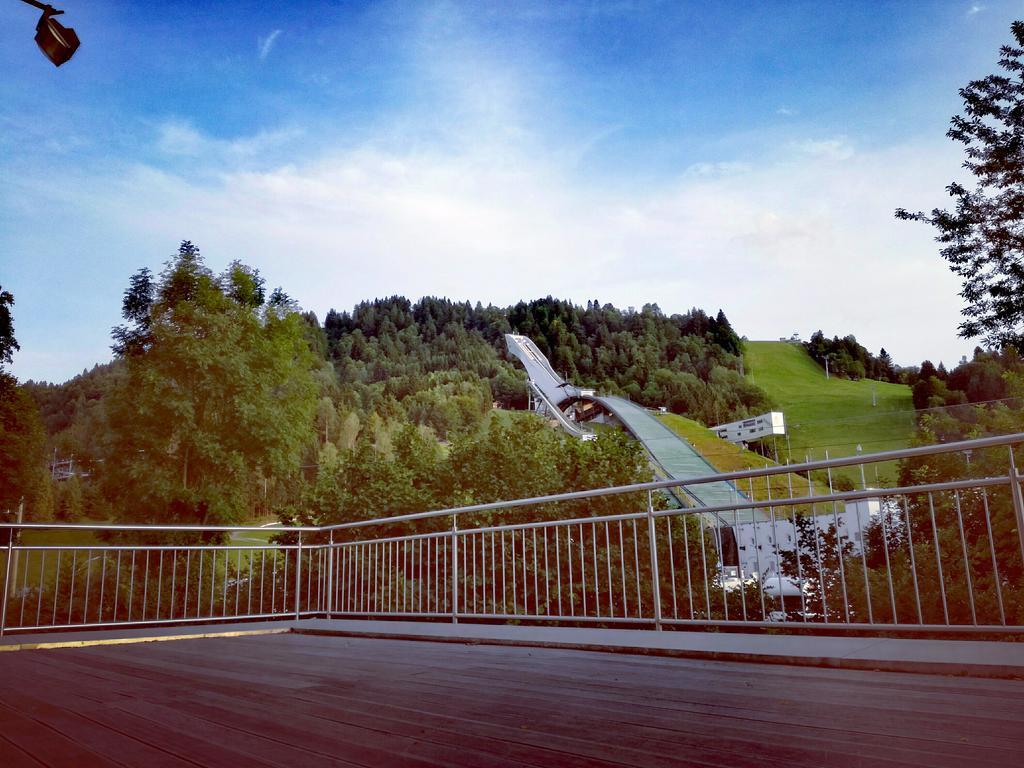 Hostel Der Athleten Garmisch-Partenkirchen Luaran gambar